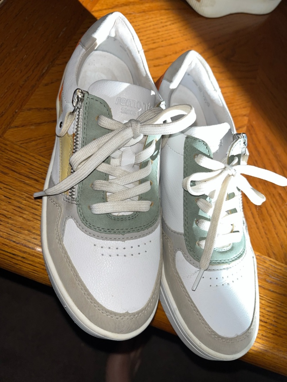Remonte White, Sage & Light Gray Leather Lace-Up Sneakers